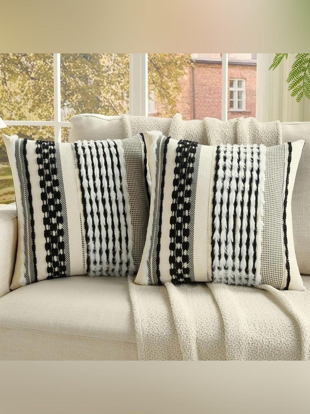 FUTEI 2 Pack Tufted Throw Pillow Covers Black And White 18x18in